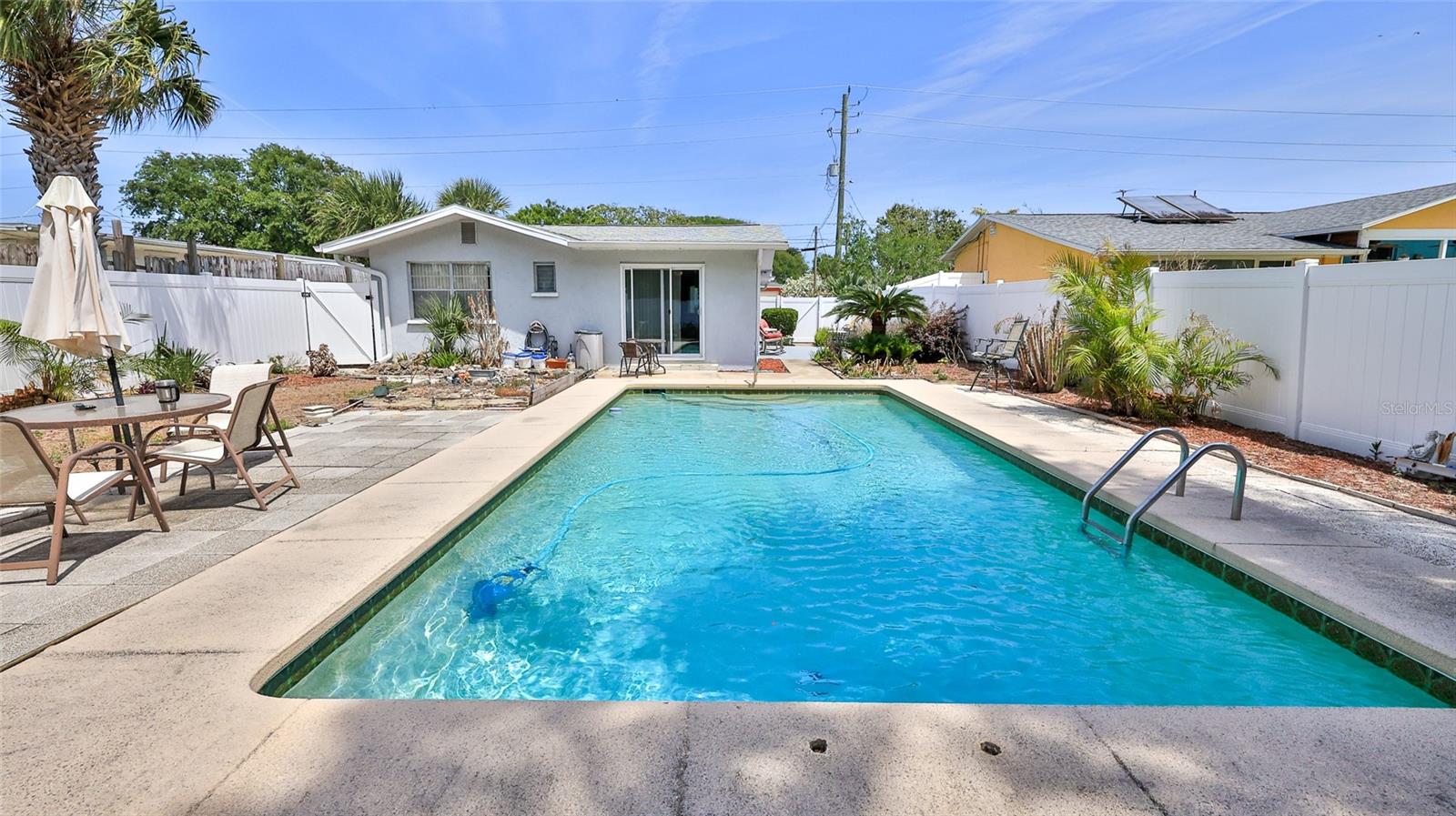 Image 30 of 51 For 322 Zelda Boulevard
