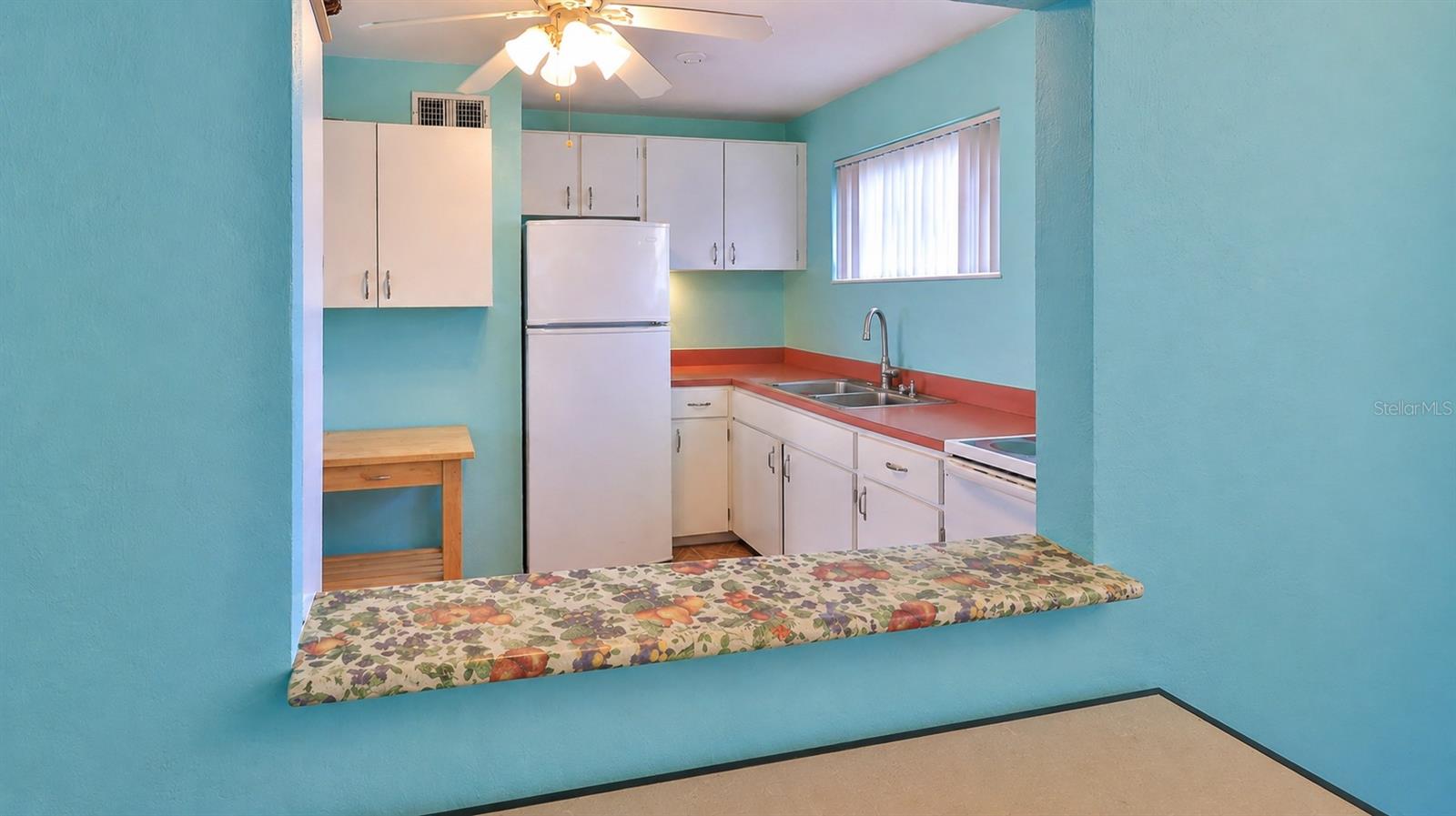 Image 6 of 51 For 322 Zelda Boulevard