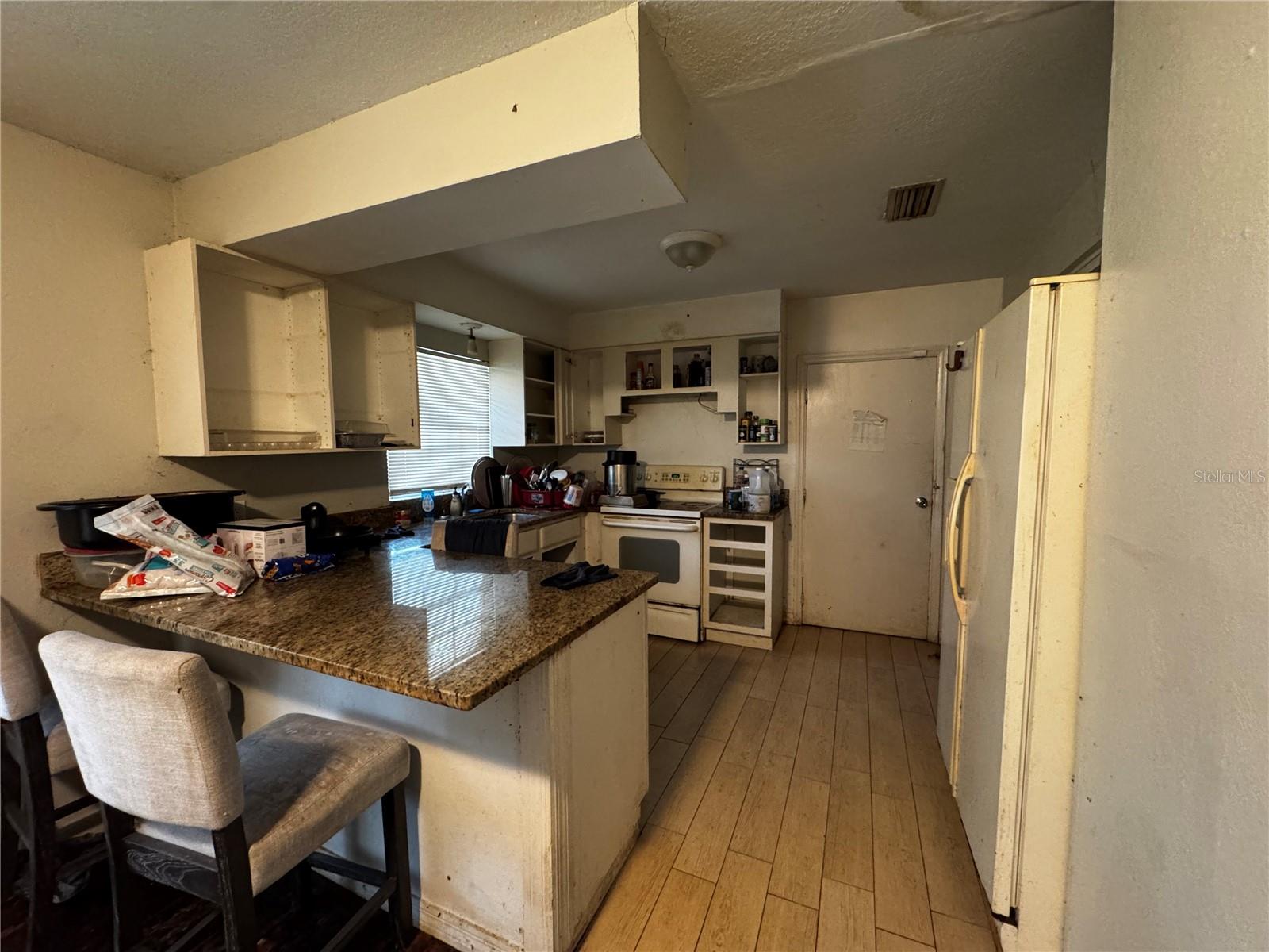 Image 4 of 13 For 1307 Historic Goldsboro Boulevard