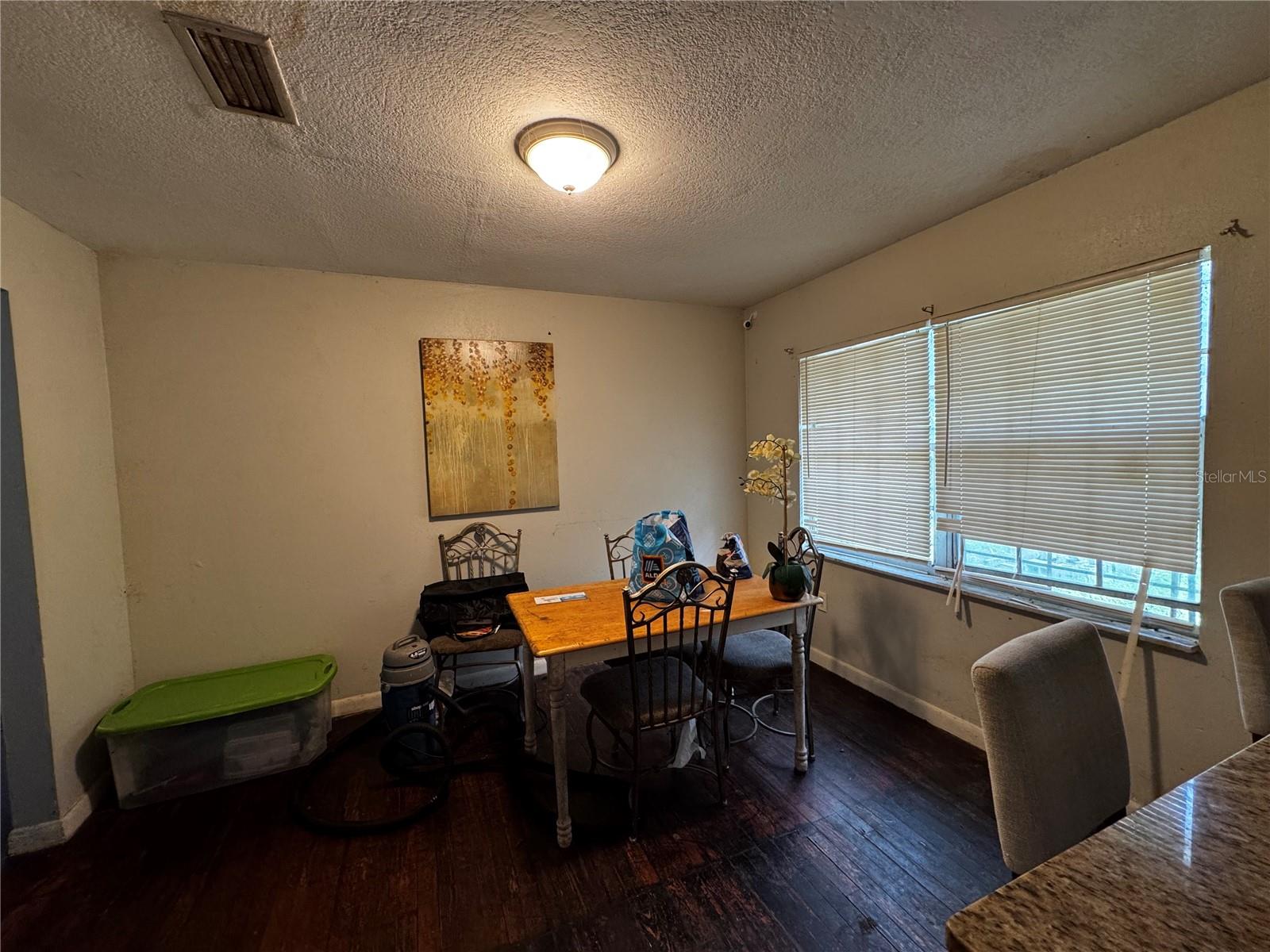 Image 9 of 13 For 1307 Historic Goldsboro Boulevard