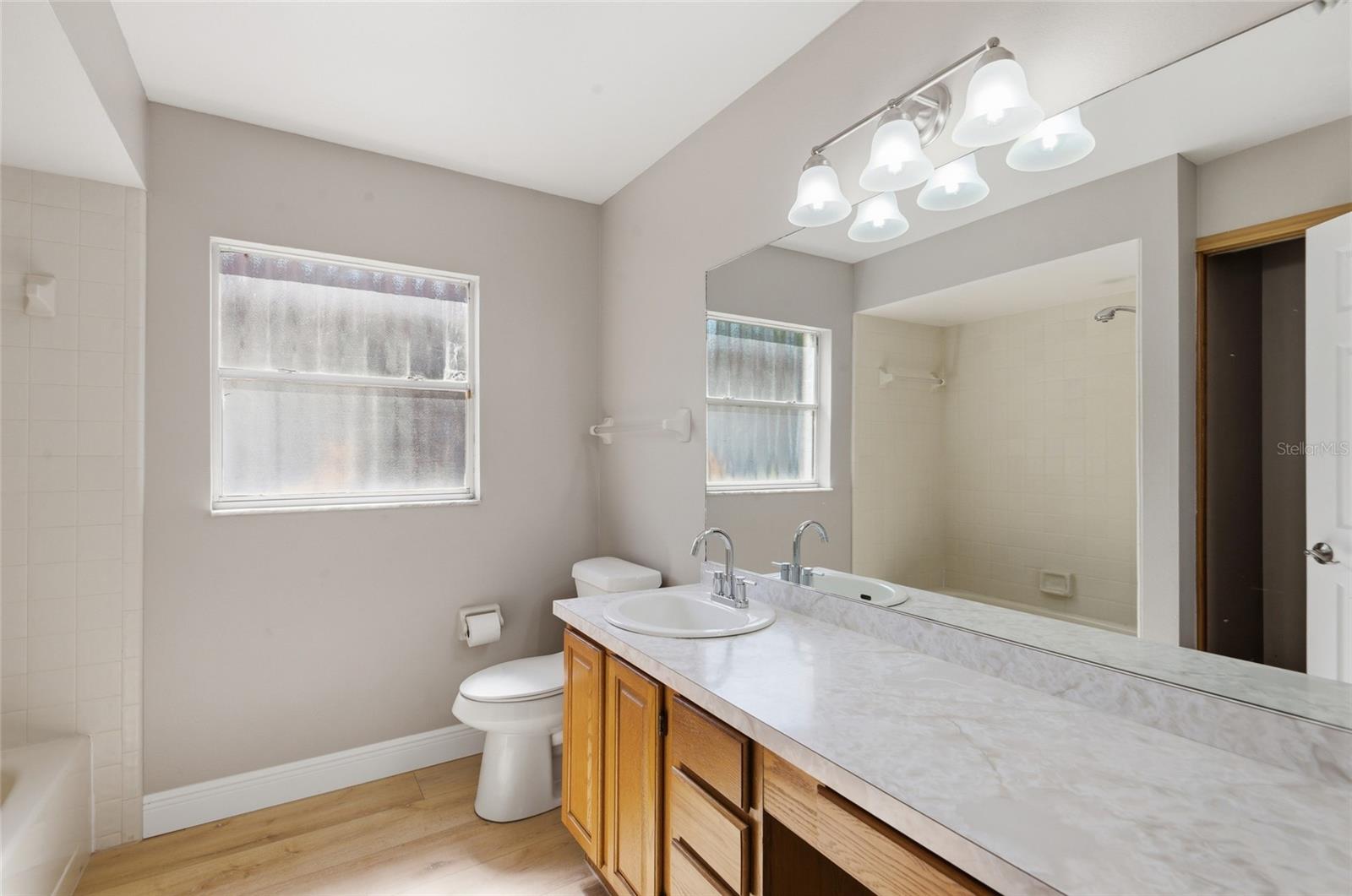 Image 15 of 20 For 5121 Stratemeyer Drive