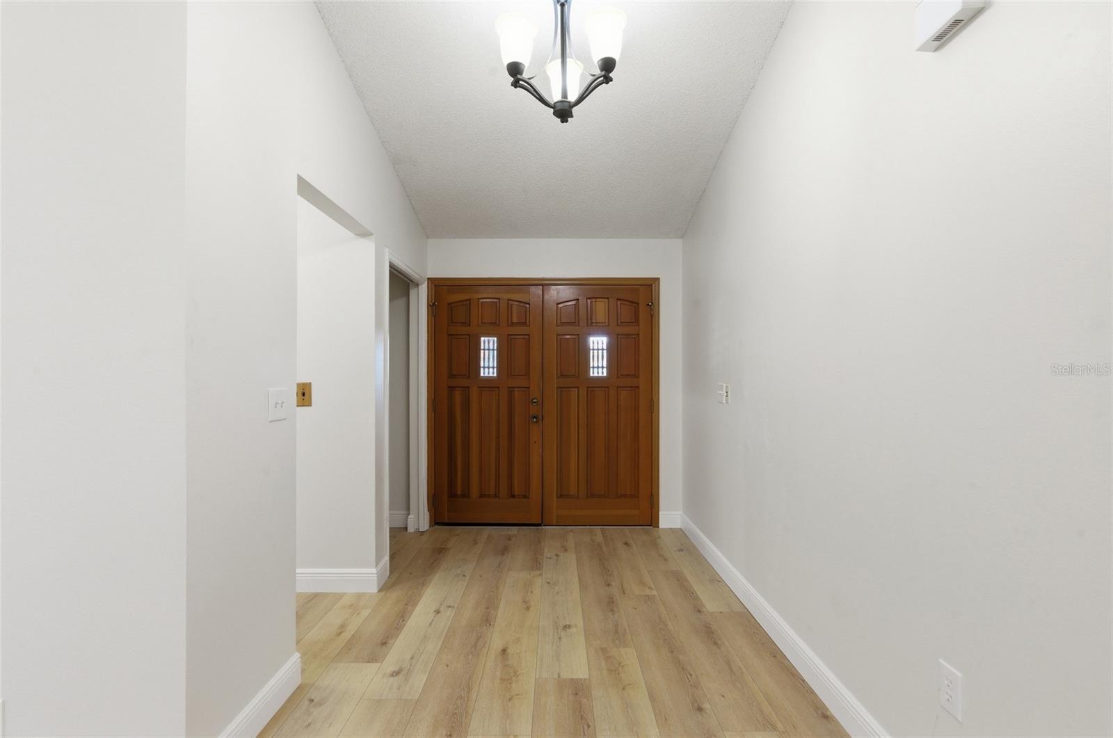 Image 8 of 20 For 5121 Stratemeyer Drive