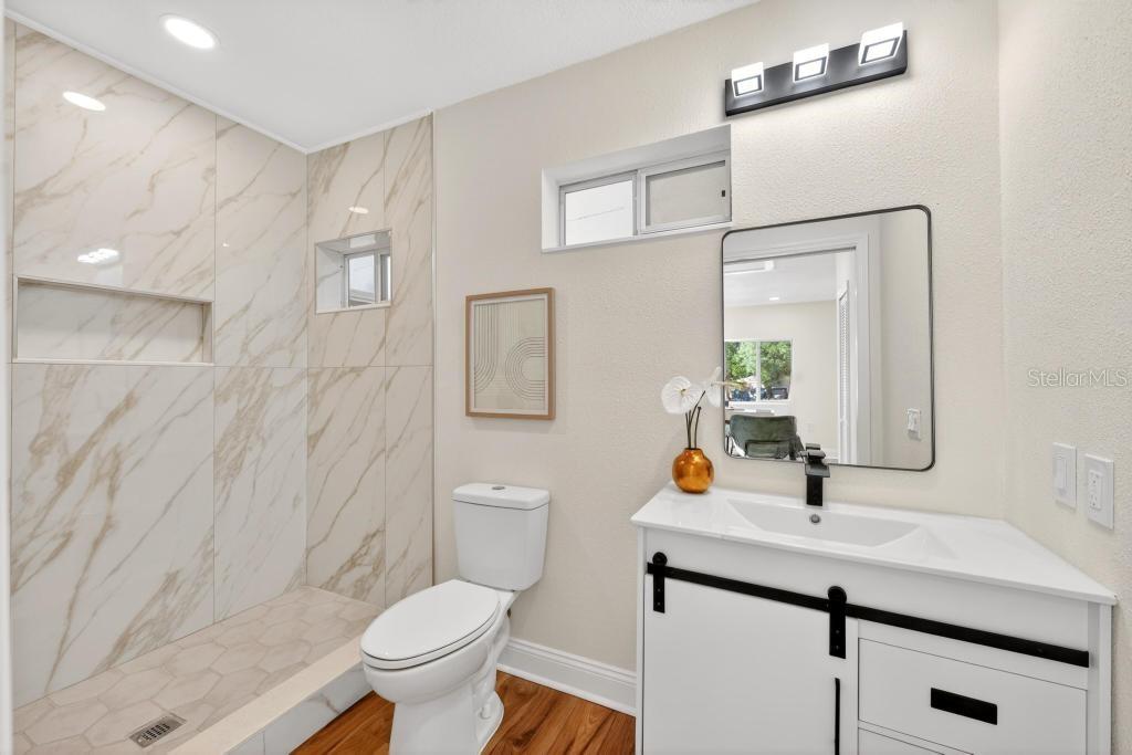 Image 27 of 81 For 7126 Crooked Lake Trail