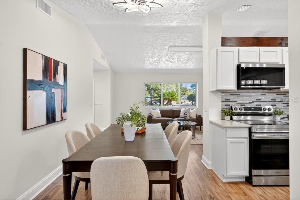 Image 41 of 81 For 7126 Crooked Lake Trail