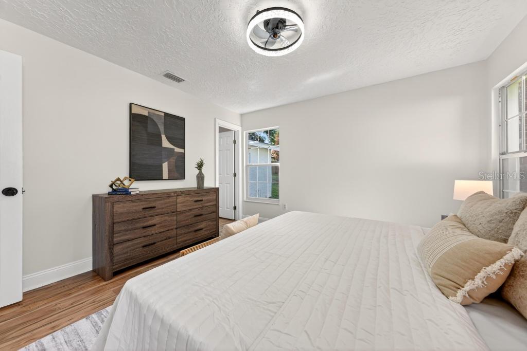 Image 55 of 81 For 7126 Crooked Lake Trail