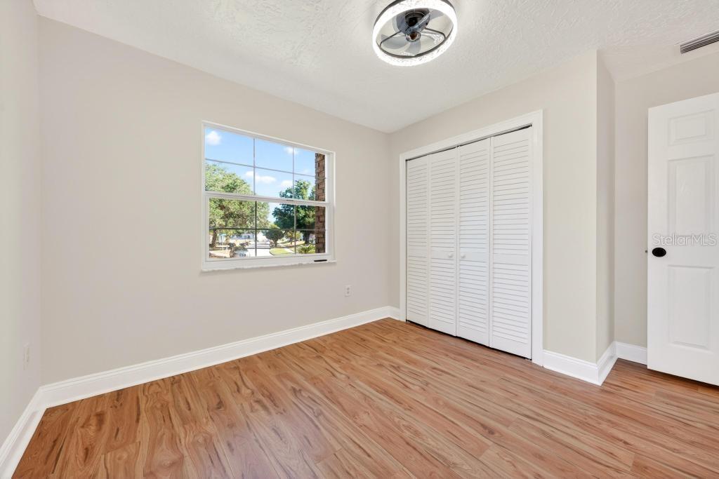 Image 60 of 81 For 7126 Crooked Lake Trail