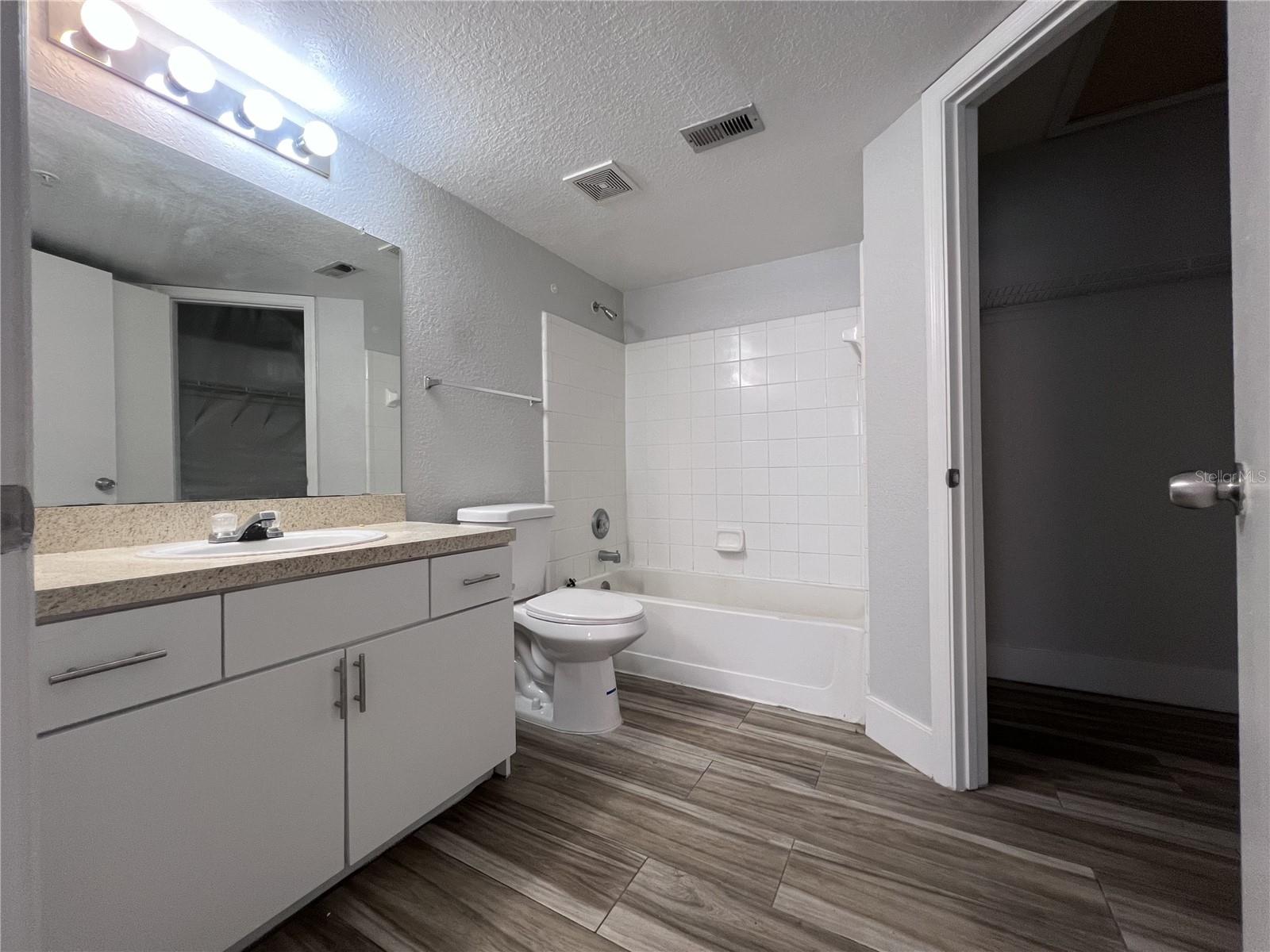 Image 11 of 23 For 2210 Grand Cayman Court 1736