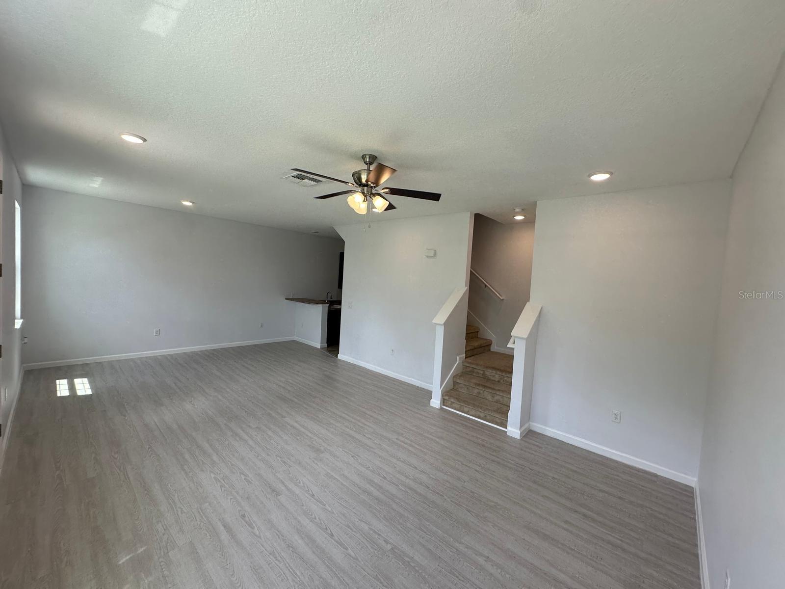 Image 4 of 12 For 112 Holly Village Drive