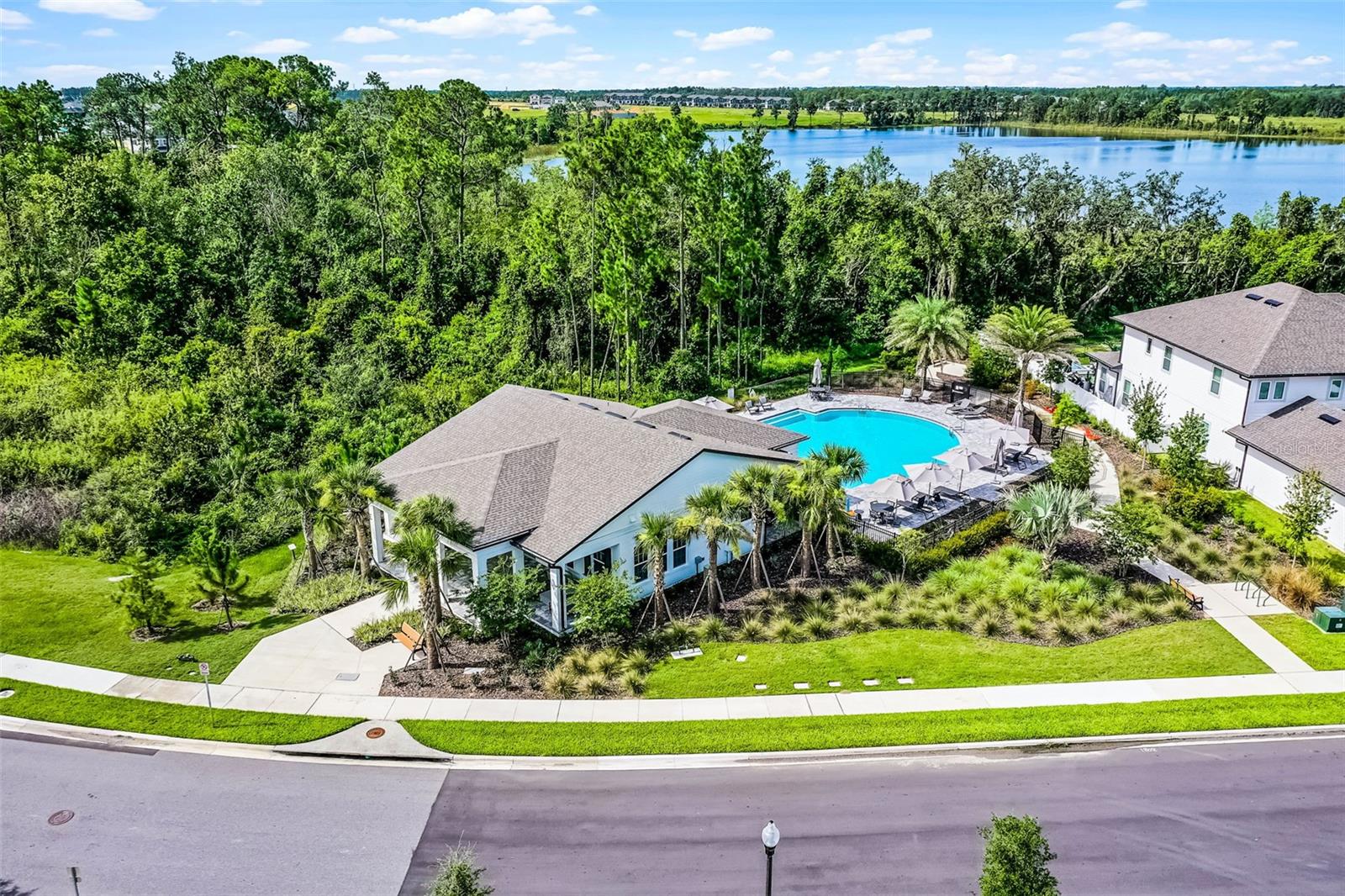 Image 36 of 54 For 17406 Honeybell Tangelo Court