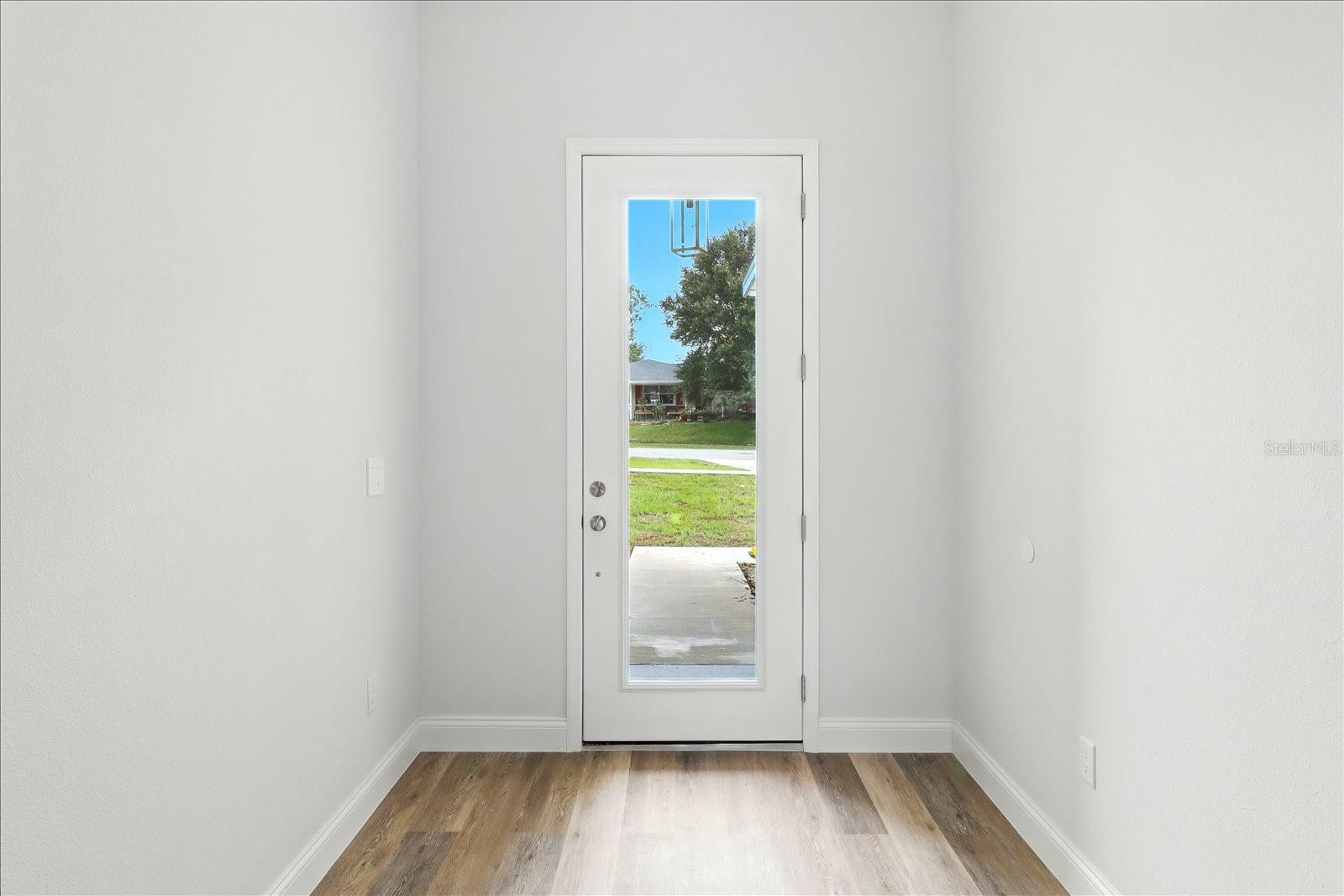 Image 10 of 41 For 2225 Howard Place