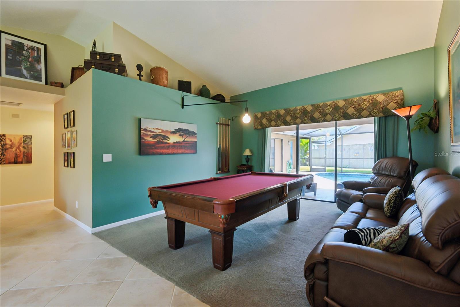 Image 4 of 26 For 1215 Huntington Lane