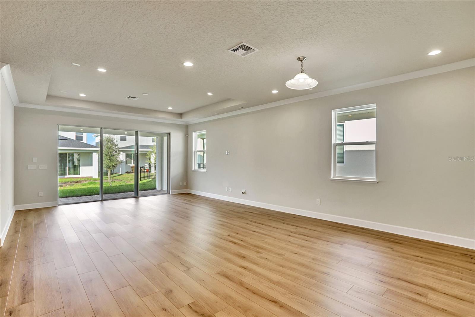 Image 28 of 36 For 3540 Stonebriar Lane