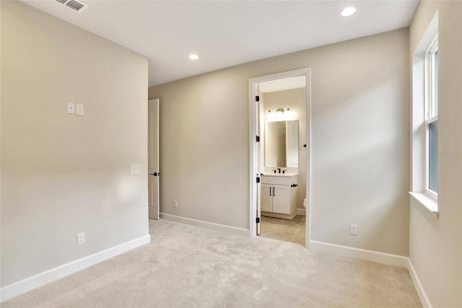 Image 7 of 36 For 3540 Stonebriar Lane