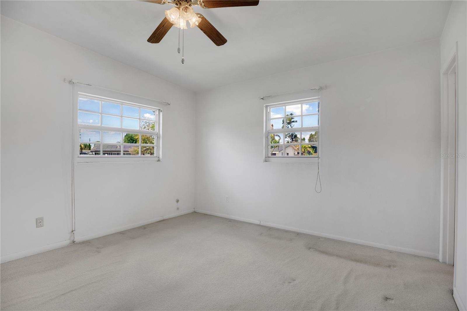 Image 17 of 36 For 4511 Leslyn Court