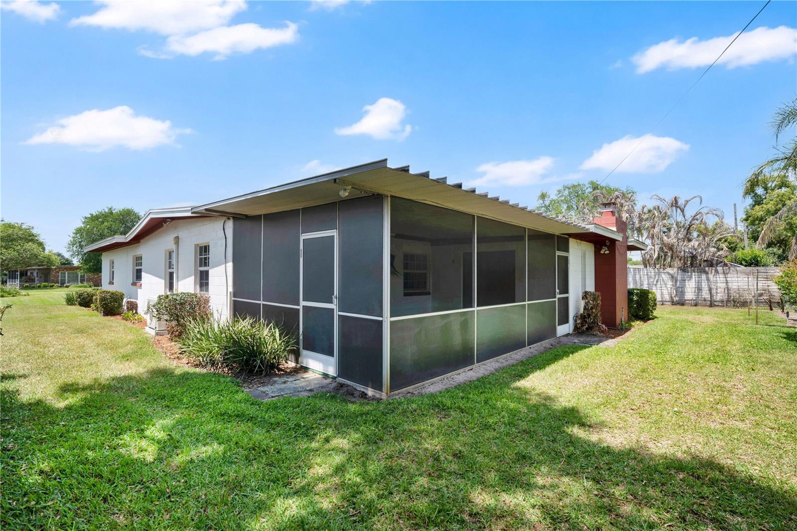 Image 26 of 36 For 4511 Leslyn Court