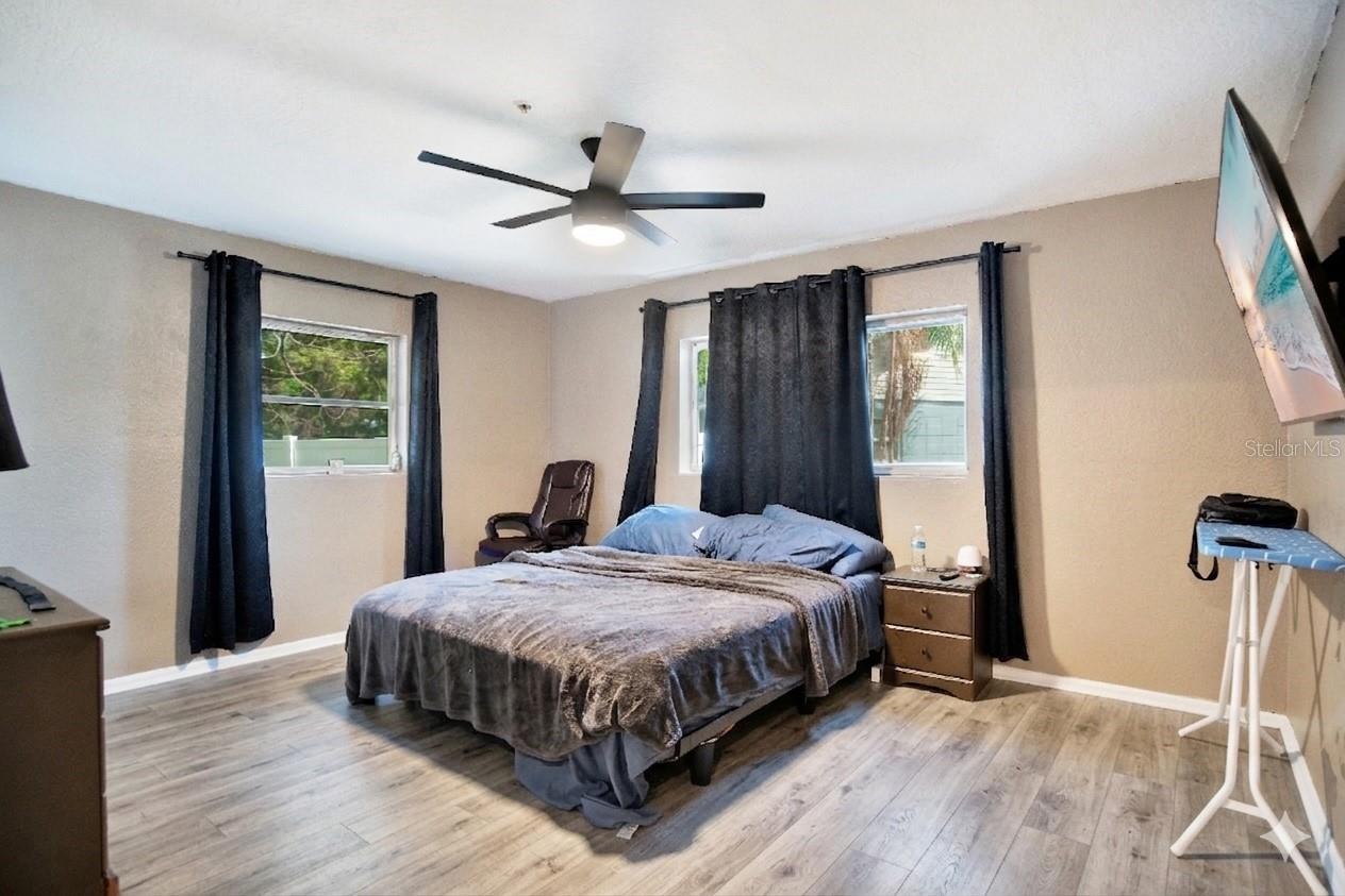 Image 10 of 22 For 3212 Sagamore Street