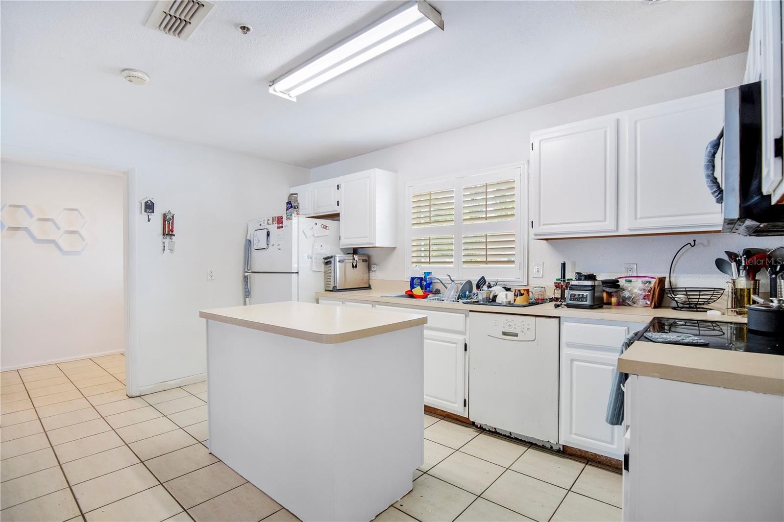 Image 4 of 22 For 3212 Sagamore Street