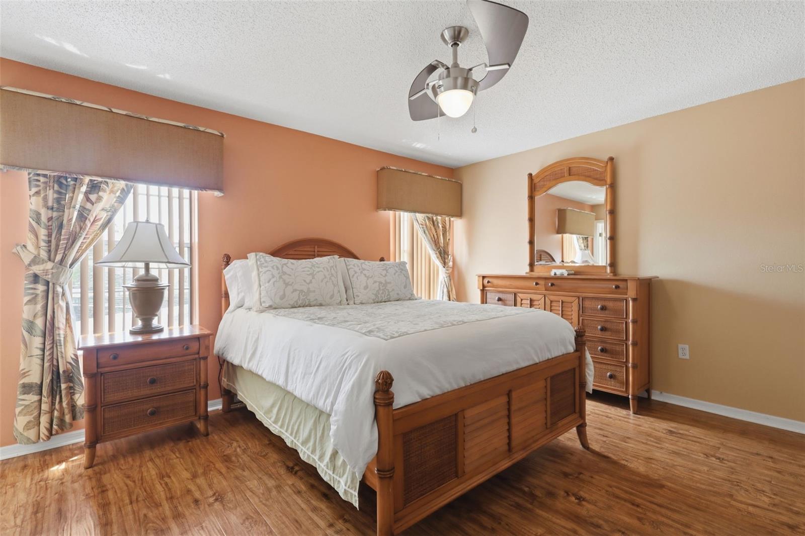 Image 12 of 44 For 4722 Ormond Beach Way