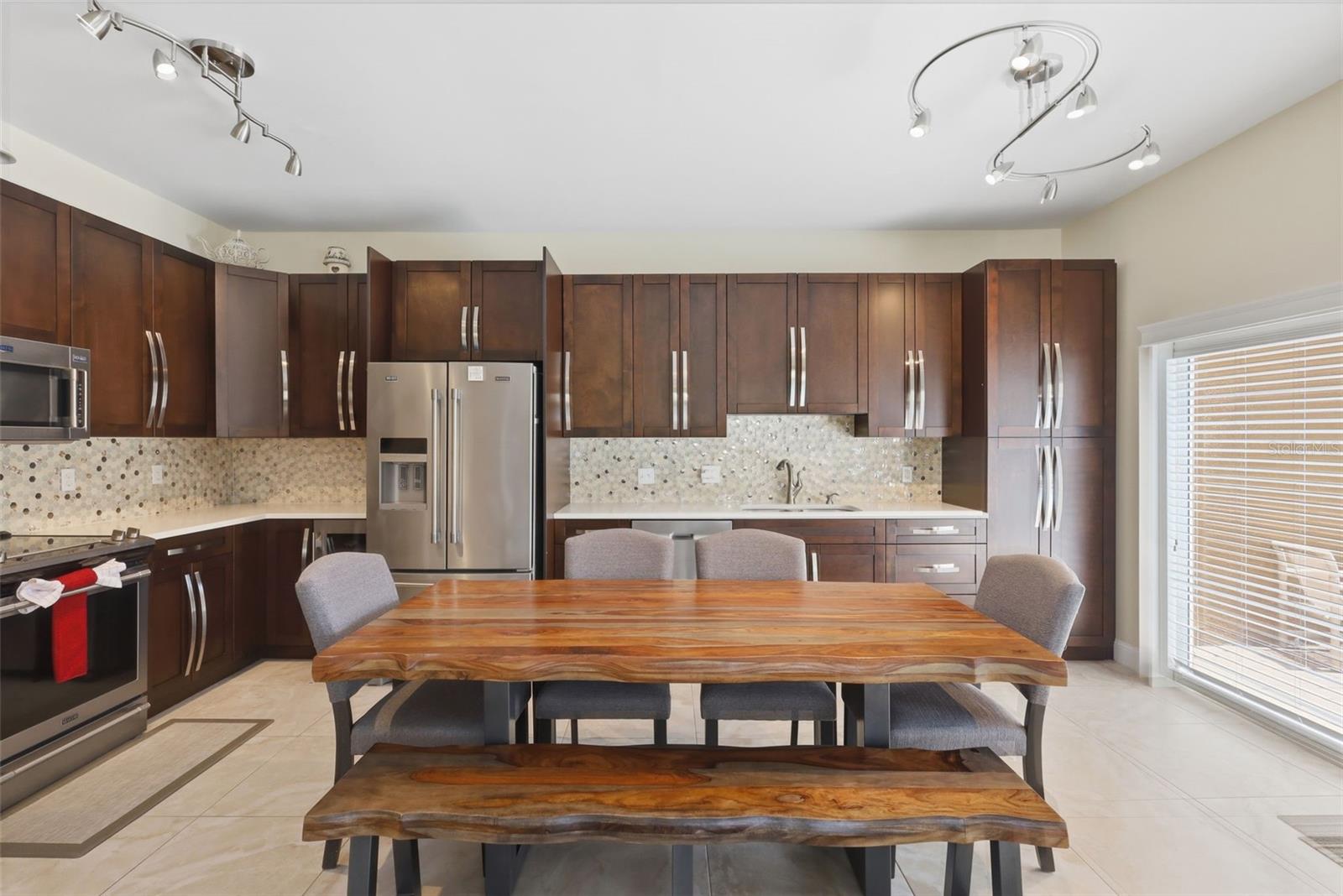 Image 6 of 44 For 4722 Ormond Beach Way