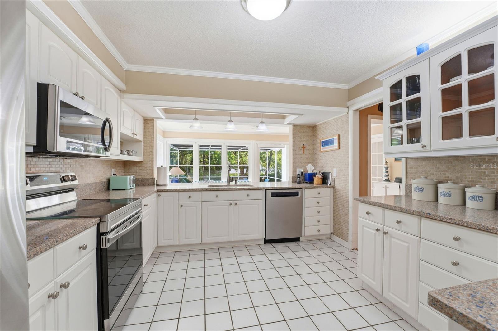 Image 10 of 60 For 210 Sweetwater Creek Drive