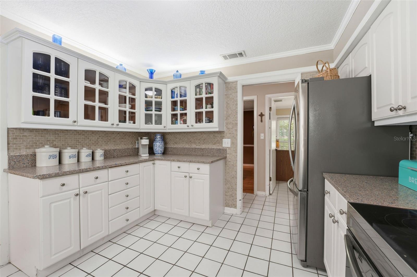 Image 12 of 60 For 210 Sweetwater Creek Drive