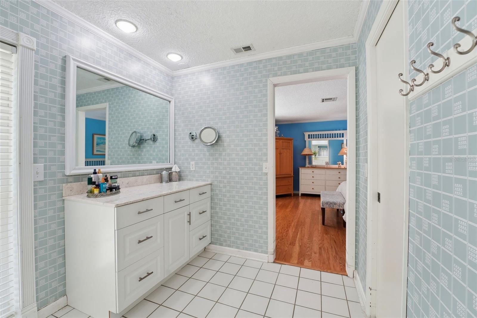 Image 31 of 60 For 210 Sweetwater Creek Drive