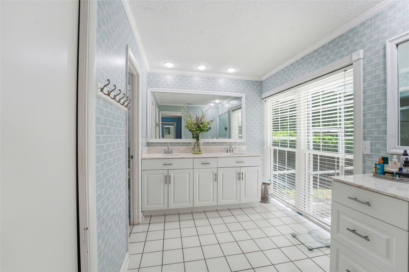 Image 32 of 60 For 210 Sweetwater Creek Drive