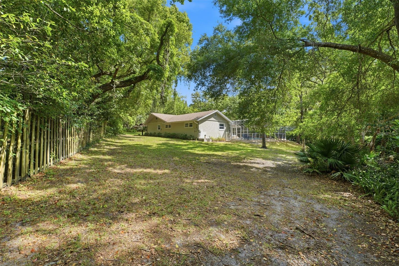 Image 42 of 60 For 210 Sweetwater Creek Drive