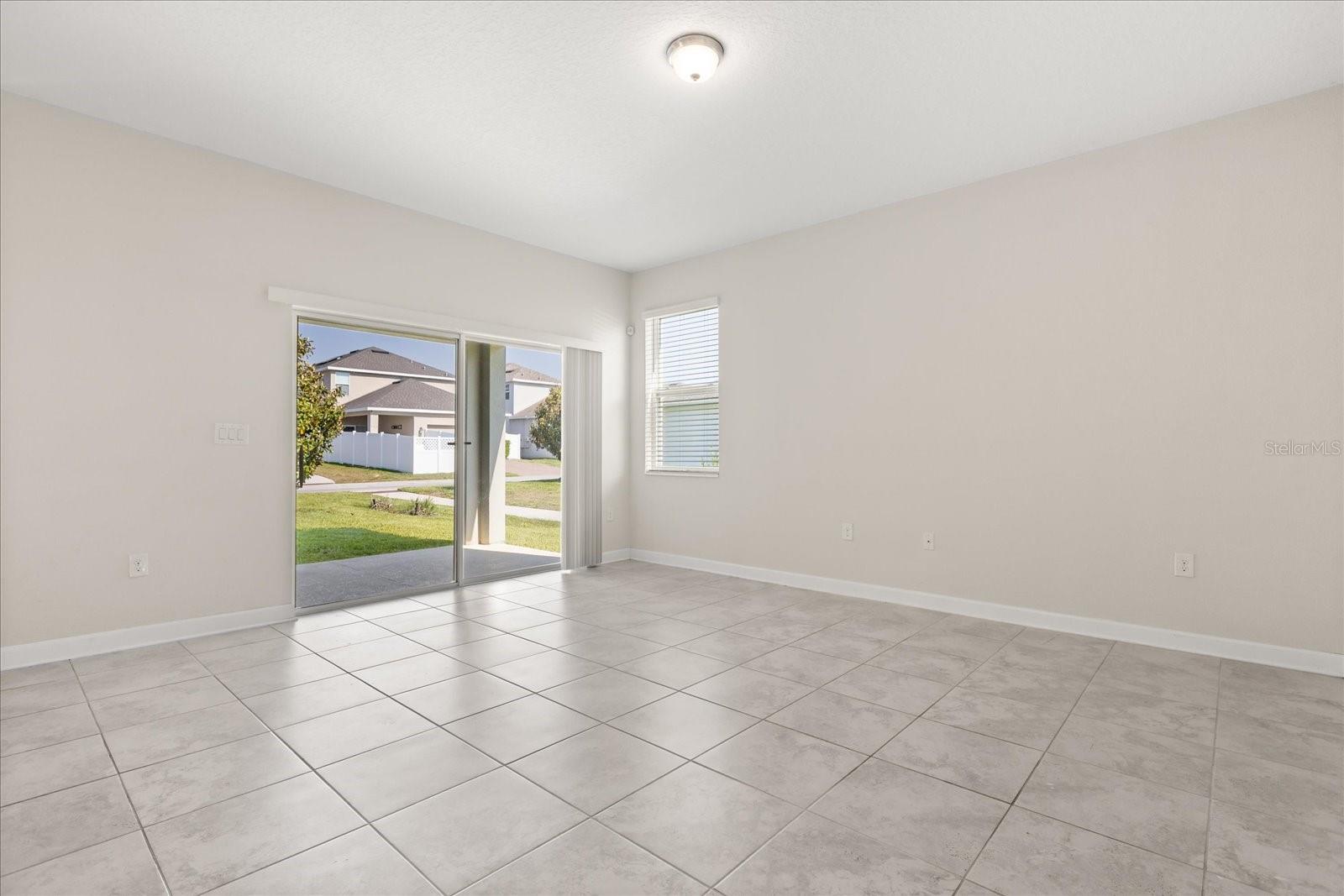 Image 12 of 45 For 9131 Cut Shot Drive