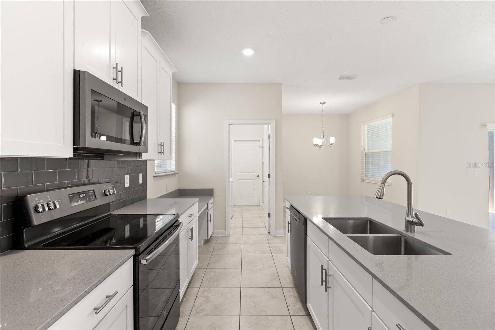 Image 18 of 45 For 9131 Cut Shot Drive