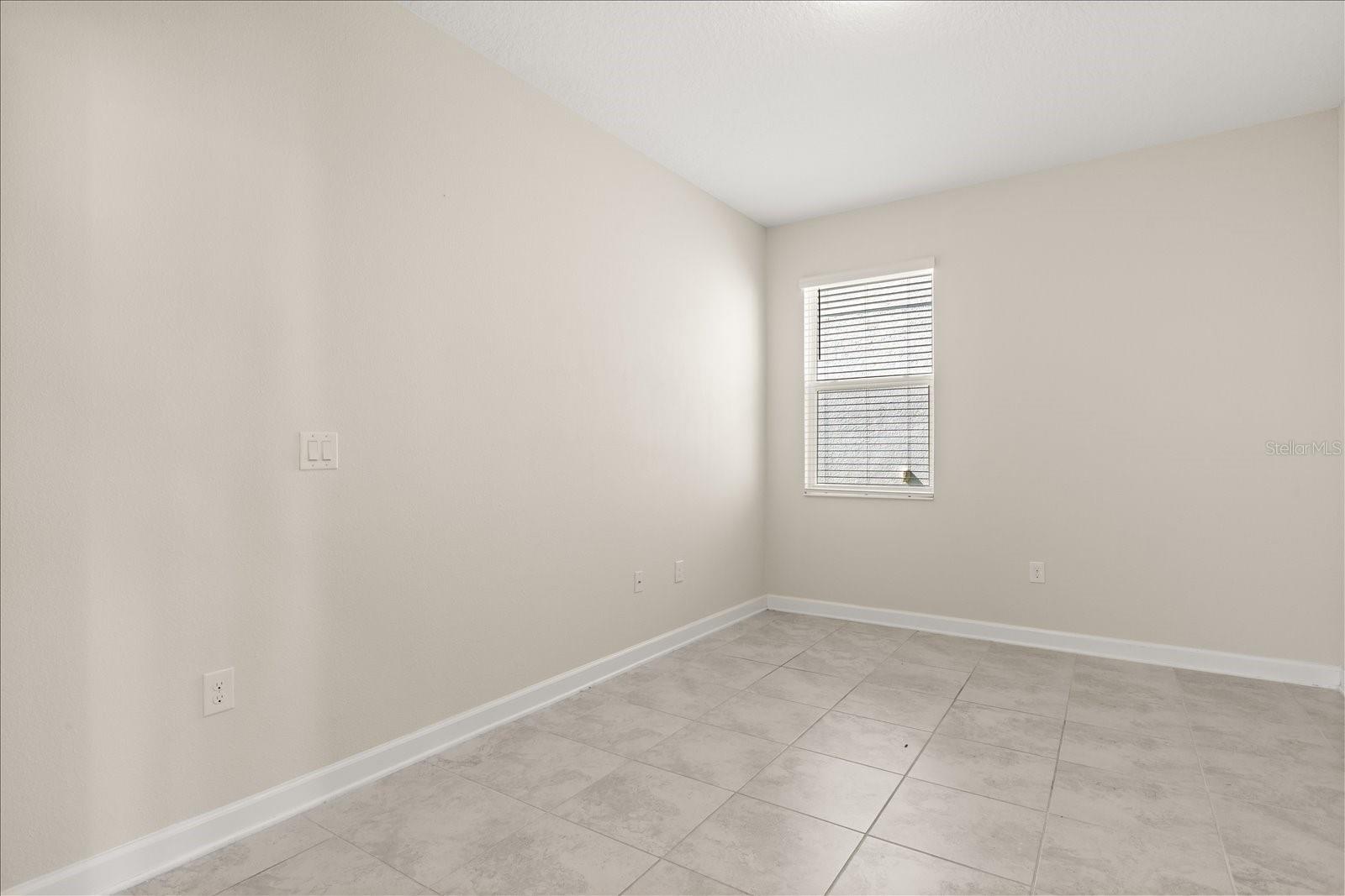 Image 22 of 45 For 9131 Cut Shot Drive