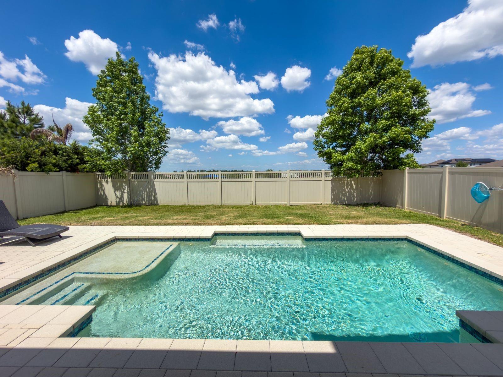 Image 4 of 94 For 9942 Summerlake Groves Street