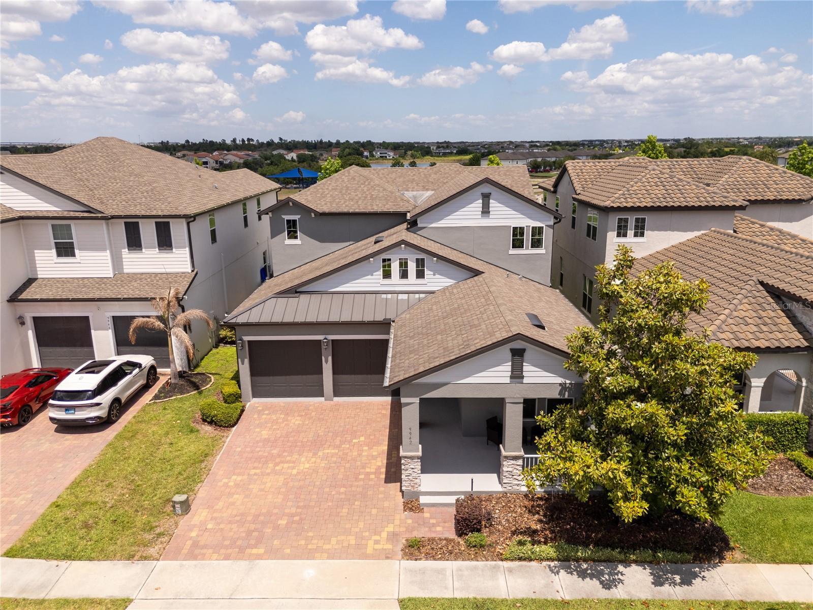 Image 6 of 94 For 9942 Summerlake Groves Street