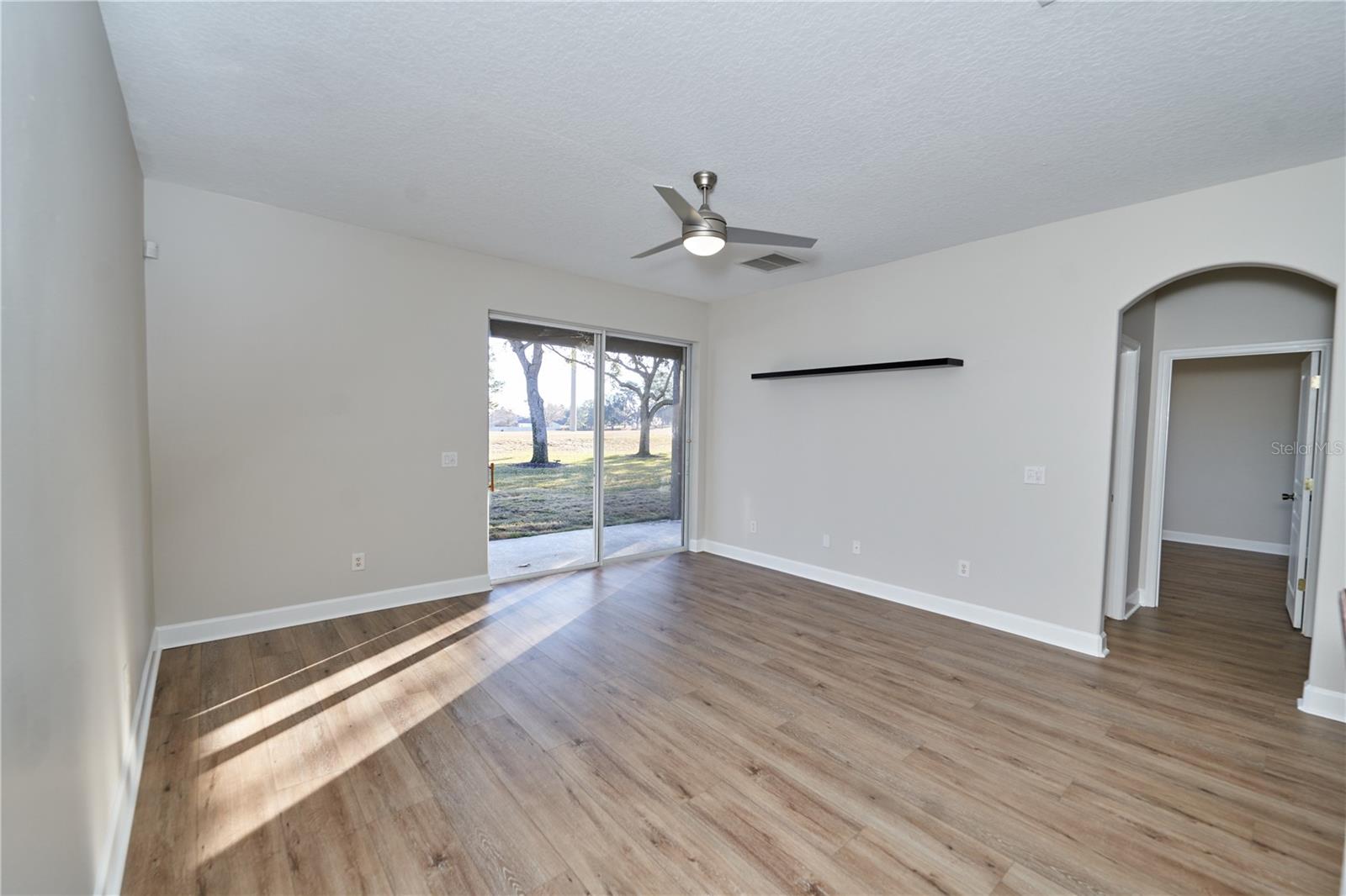 Image 18 of 72 For 23903 Sardinia Drive
