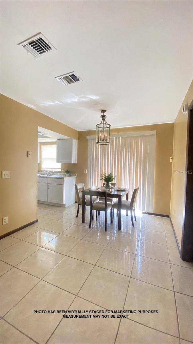Image 4 of 17 For 5565 Telipa Drive