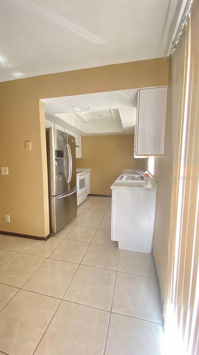Image 7 of 17 For 5565 Telipa Drive