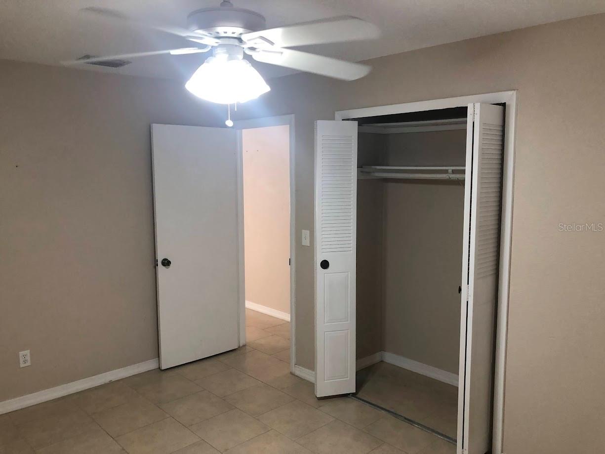 Image 6 of 12 For 1419 Davidson Street