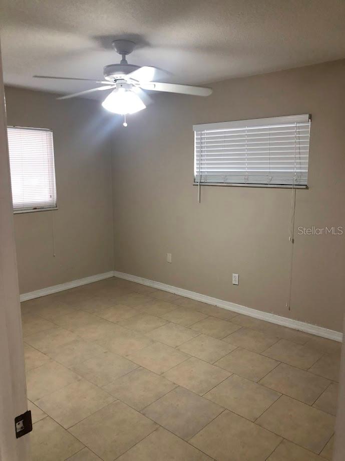 Image 7 of 12 For 1419 Davidson Street