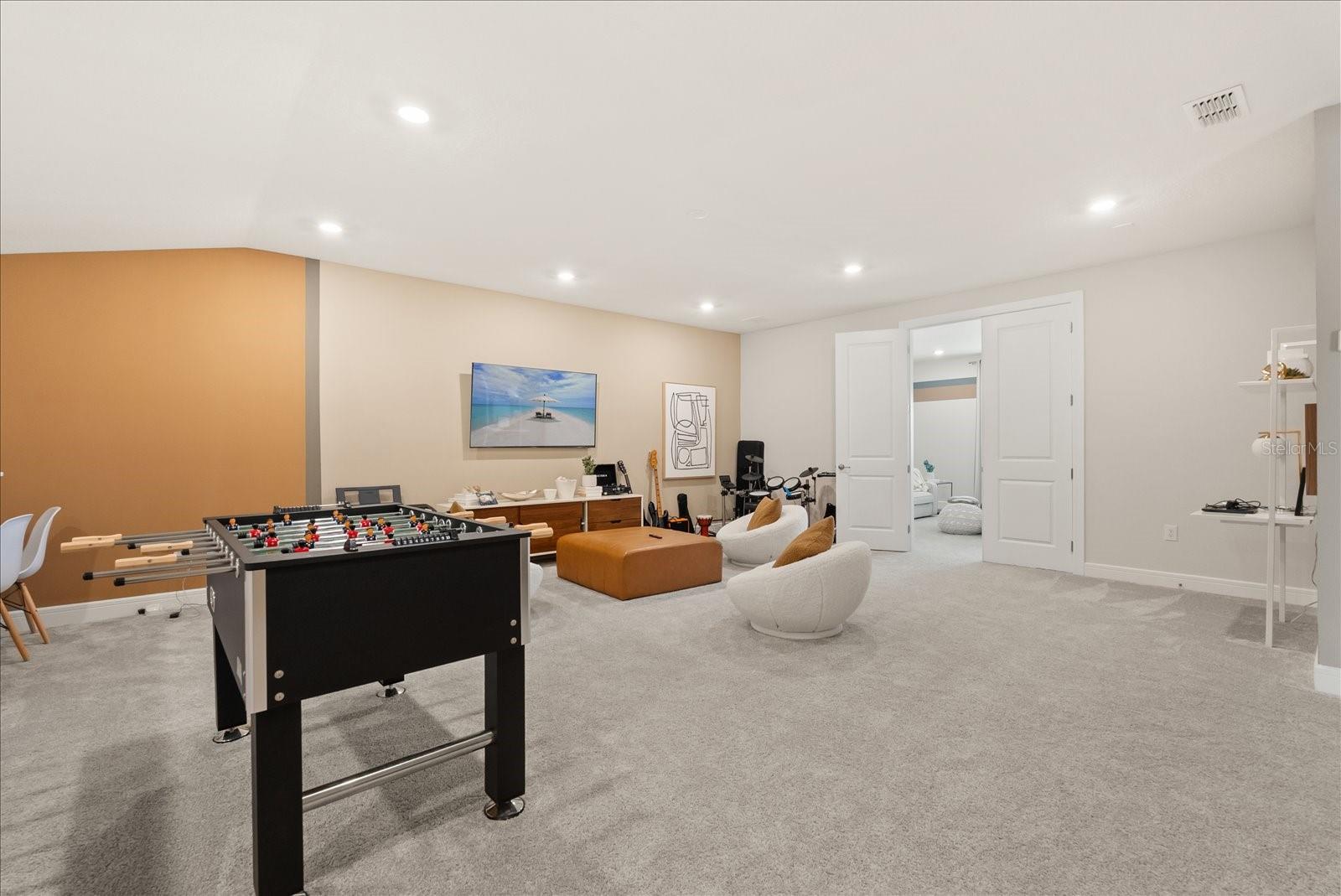 Image 13 of 50 For 3208 Sailing Pier Avenue