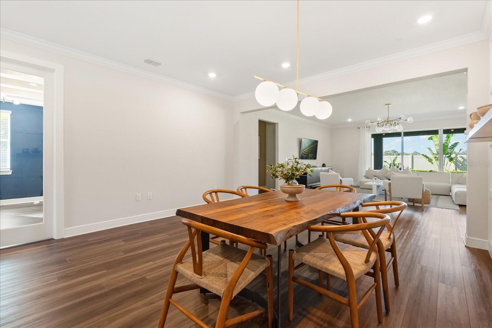 Image 23 of 50 For 3208 Sailing Pier Avenue