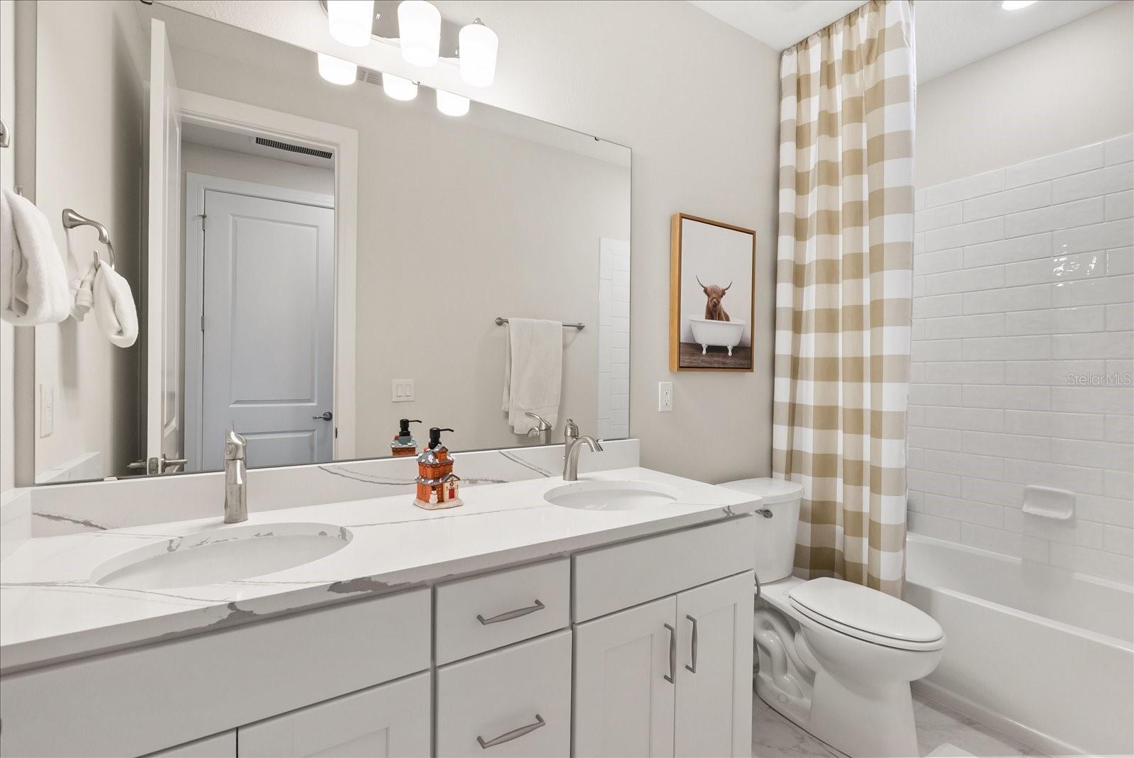 Image 34 of 50 For 3208 Sailing Pier Avenue