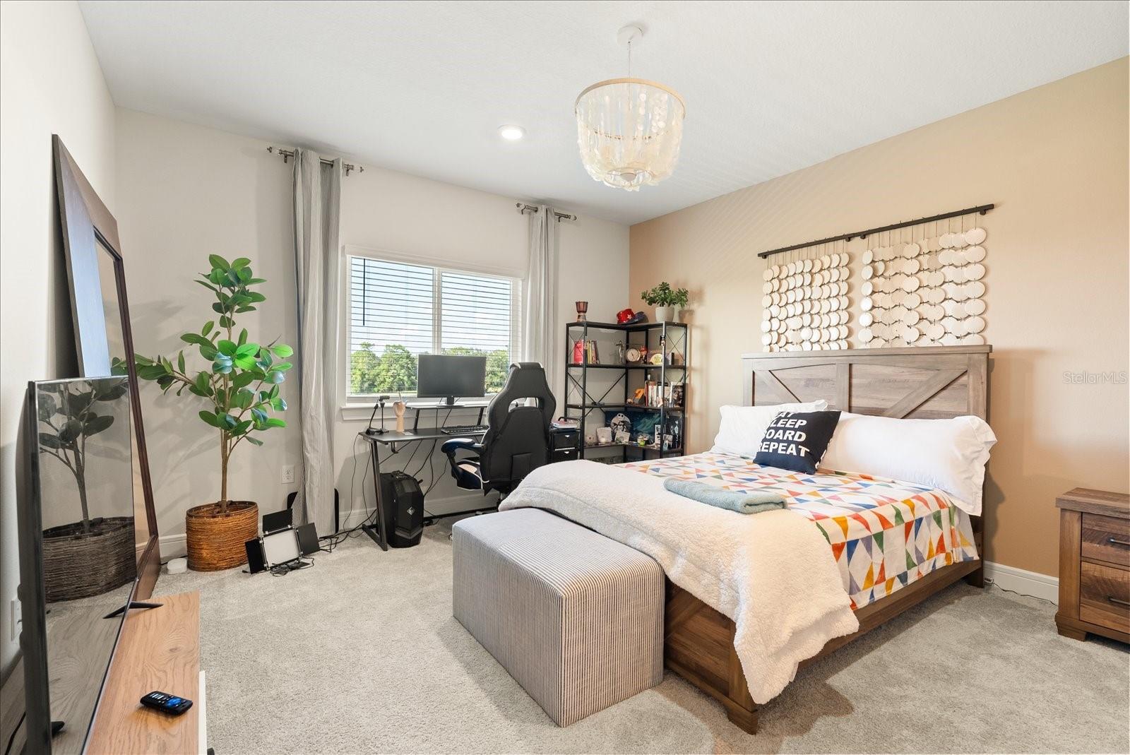 Image 35 of 50 For 3208 Sailing Pier Avenue