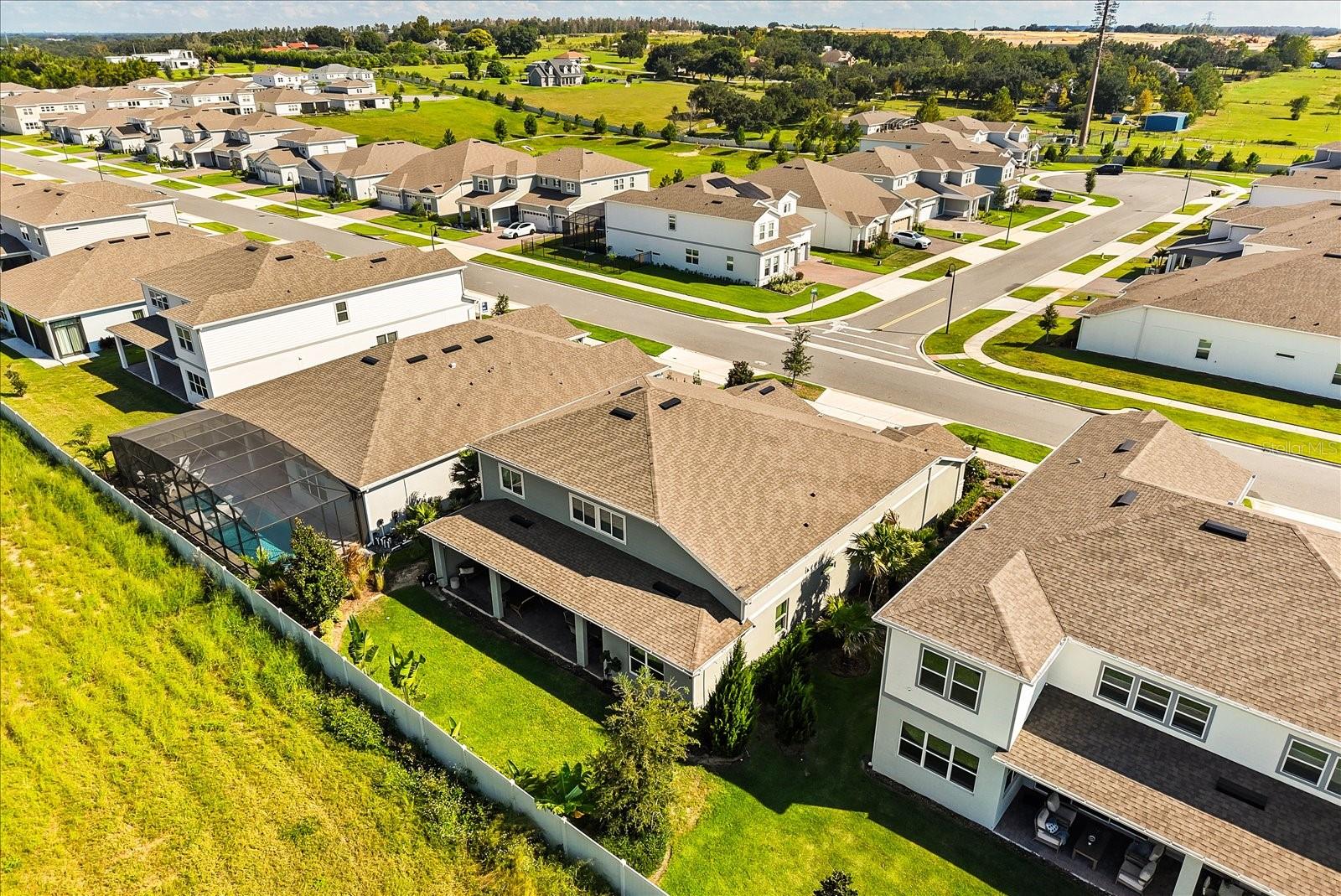 Image 44 of 50 For 3208 Sailing Pier Avenue