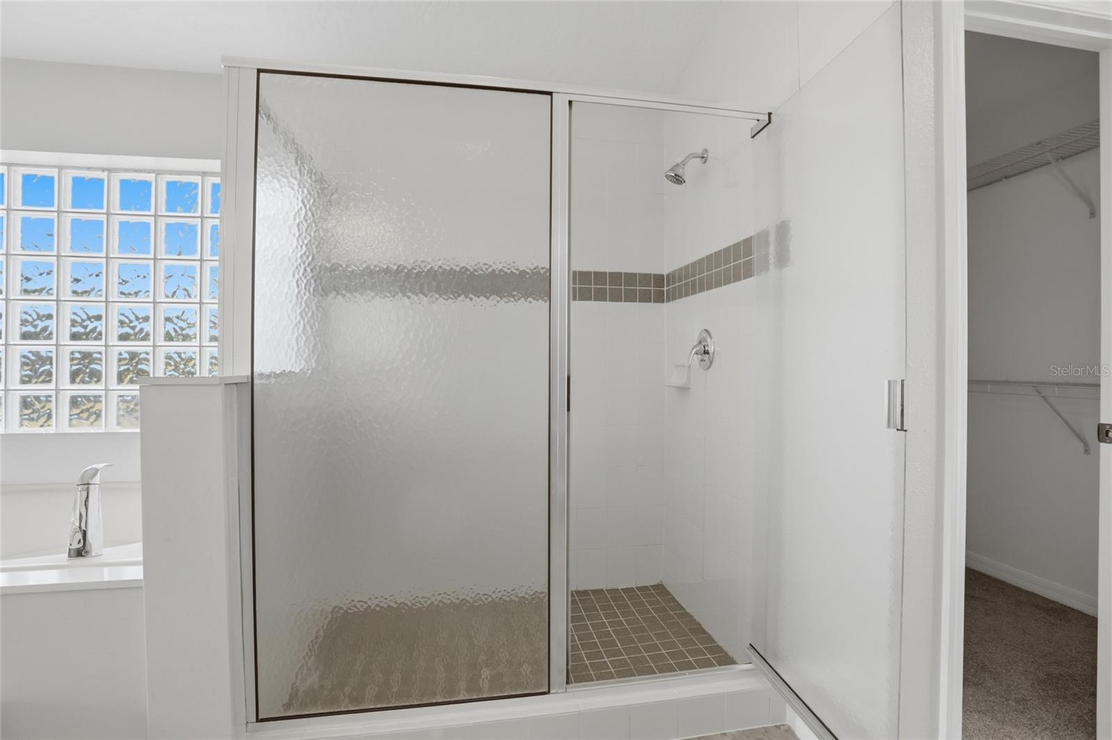 Image 24 of 55 For 480 Williams Avenue