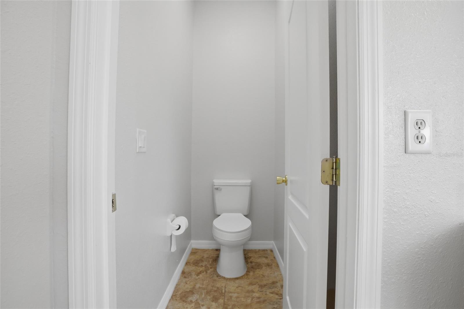 Image 25 of 55 For 480 Williams Avenue