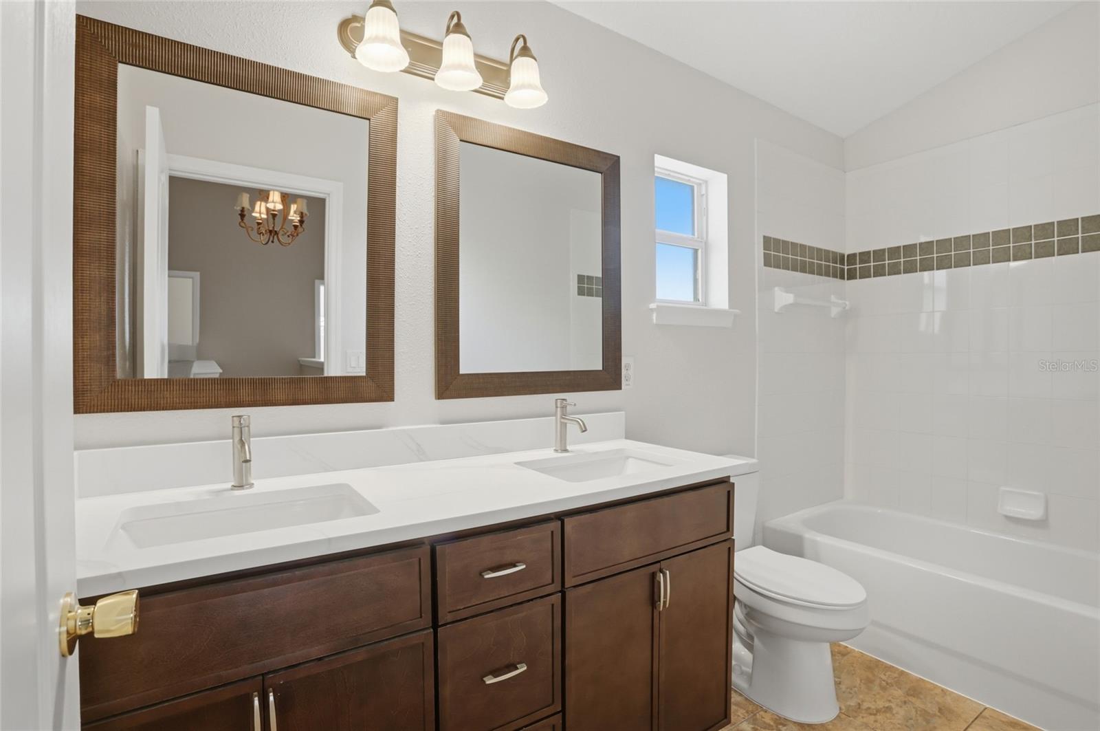 Image 29 of 55 For 480 Williams Avenue