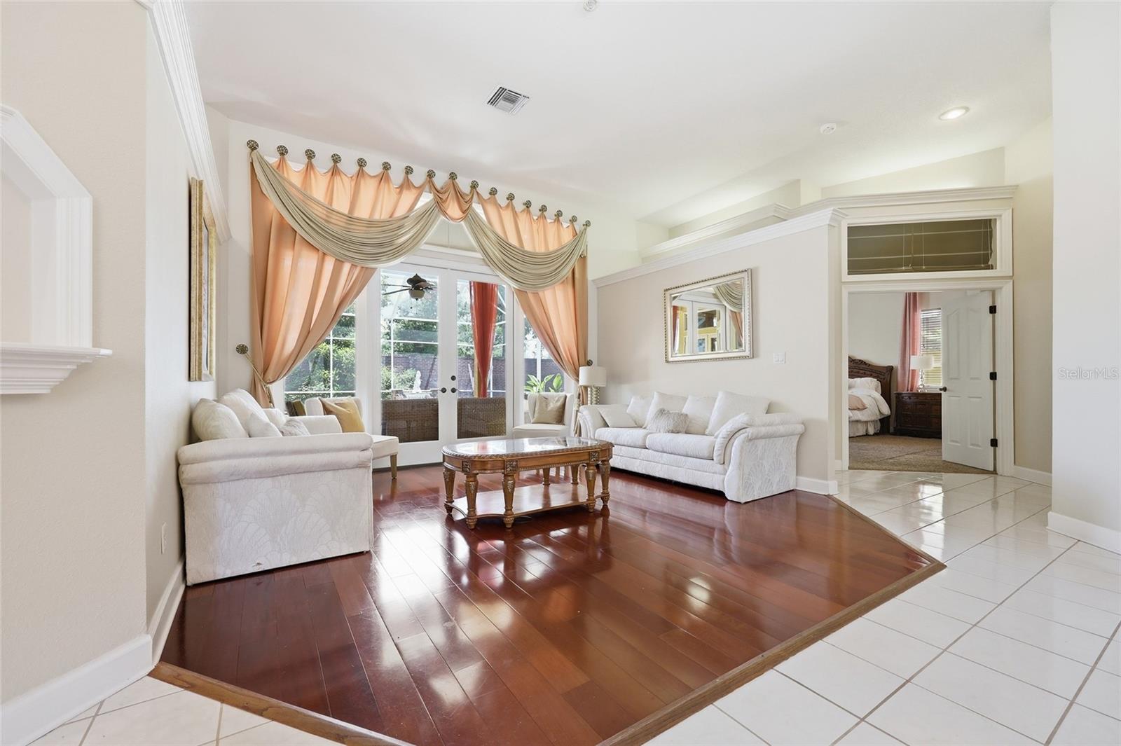 Image 12 of 40 For 7407 Park Springs Circle