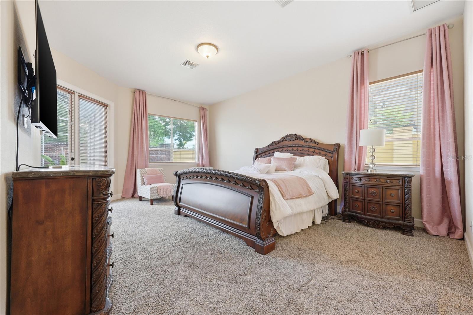 Image 15 of 40 For 7407 Park Springs Circle