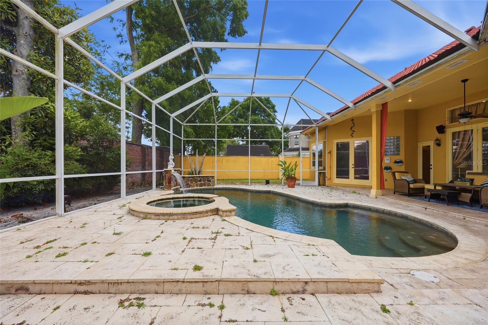 Image 32 of 40 For 7407 Park Springs Circle