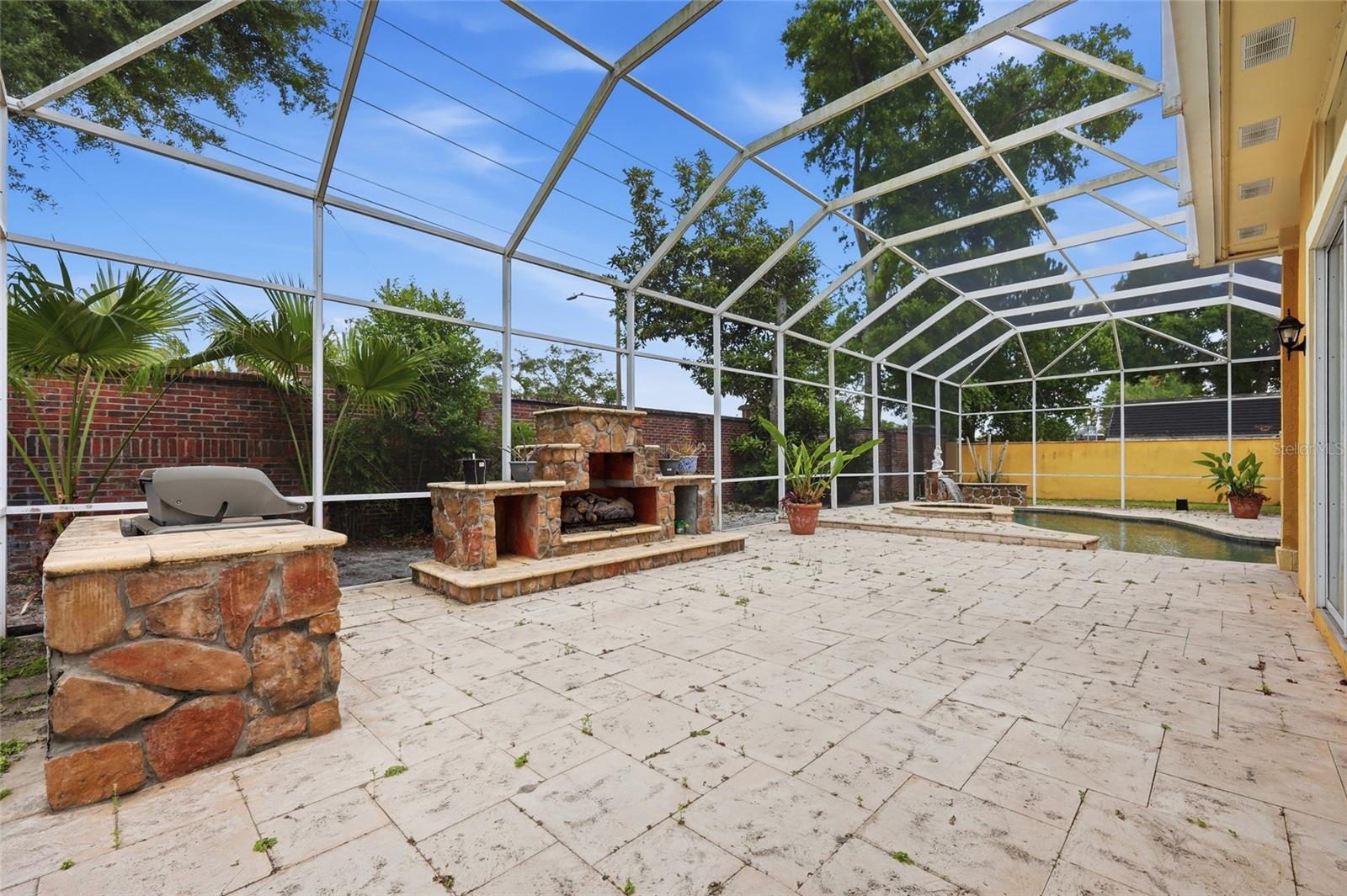 Image 33 of 40 For 7407 Park Springs Circle